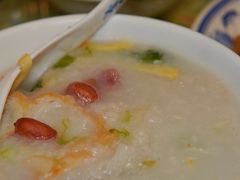 驰名艇仔粥-顺记冰室(宝华路店)