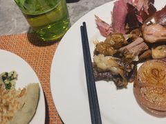 -松咖啡自助餐厅·松北香格里拉