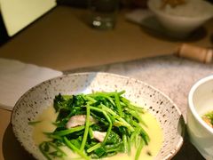 -穹六人间 people 6(岳阳路店)