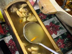 -刘姐啤酒鱼民族演艺餐厅(西街总店)