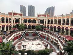 -佛罗伦萨小镇广佛名品奥特莱斯(疏港路店)