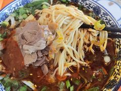 -伊穆祥牛肉面总店·清真