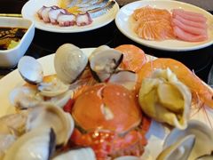 -大中华希尔顿酒店-念自助餐·嗨啤·小龙虾