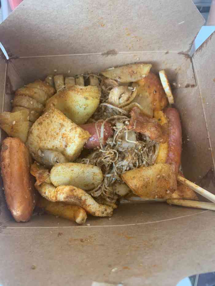 左炸右拌61炸串拌饼(唐镇店)-"真的是吃过分量最足的炸炸了,每份菜