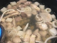 -东椰·海南椰子鸡火锅(朝阳门店)