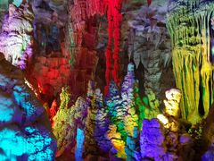 -泰安地下龙宫景区