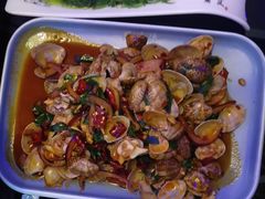 -路边边地标烧烤·川菜·小龙虾·音乐酒馆(良乡长虹店)