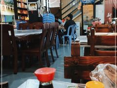大堂-官塘锋记鱼生·生腌·砂锅粥(牌坊街店)
