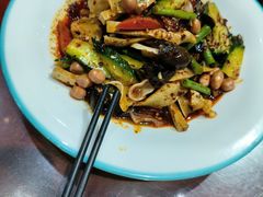 -三宽猪蹄(统一广场店)