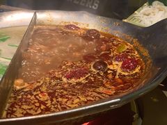 台式麻辣锅-湊湊火锅·茶憩(杭州湖滨银泰in77店)