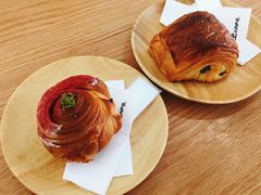 巧克力牛角包-怪 kafe.