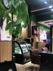 点击看大图 -震轩美容美发