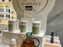 -théATRE 茶聚场(王府中環店)