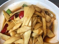 炒茭白-日上三甘(三里屯店)