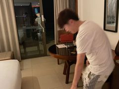 -三亚湾海居铂尔曼度假酒店