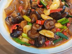 -香山湖家家宴(中山陵店)