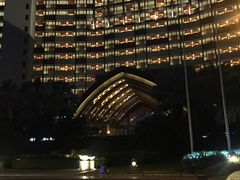 -三亚湾海居铂尔曼度假酒店