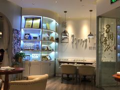 -燕庭·纯燕窝·甜品下午茶(南京西路店)