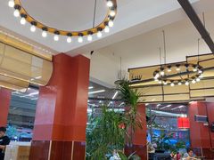 -刘姐啤酒鱼民族演艺餐厅(西街总店)