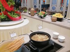 -南郊宾馆·风味自助餐厅·山东十六地市特色菜