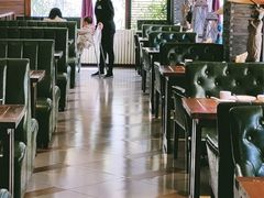 大堂-Local泰莲庭(虹鳟鱼店)