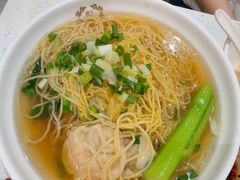 -香港新发烧腊茶餐厅(水围店)