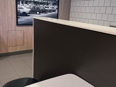 -麦当劳(水坑尾街店)