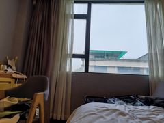 -悦季酒店(广州三元里地铁站店)