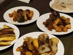 -天宜隆蘑菇宴火锅(石景山旗舰店)