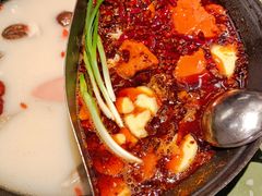 -五里关火锅(上海鑫耀·光环Live店)
