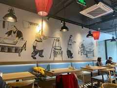 大堂-头壹号  羊汤·饸饹面·大油条(嘉华店)