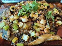 -兴蓉合川湘私房菜巫山烤鱼(人大店)