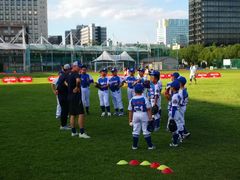 -黄龙魔方运动培训·棒球·橄榄球