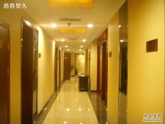 二楼走廊~-悦隆酒店-中餐厅