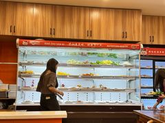-哈尔滨小酒馆·鲜肉现穿自助烧烤(康新花园店)