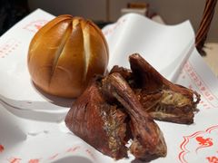 -鸽子侯·家宴·平价海鲜(绿地店)