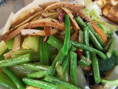 -佰运猪蹄(高陵店)