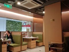 -海底捞火锅(公益西桥店)