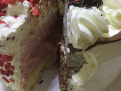 巧克力草莓双拼-八喜冰淇淋蛋糕(宁园店)