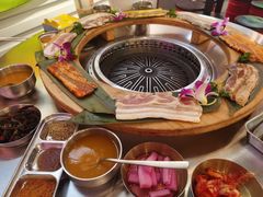 -玄希浪漫厨房·韩料烤肉(湖滨银泰in77店)