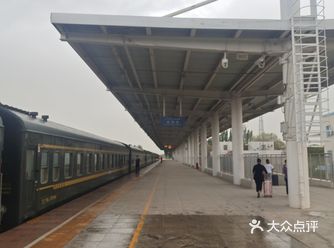 出于对龟兹文化的好奇和喜爱，虽然在从阿克苏来库车路上