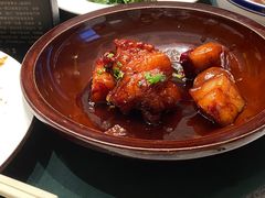 酱蛋红烧肉-老东吴食府(雅都店)