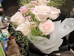 -弗劳尔花艺坊(龙涛店)