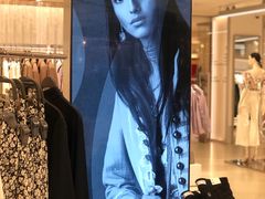 -ZARA(大上海时代广场店)