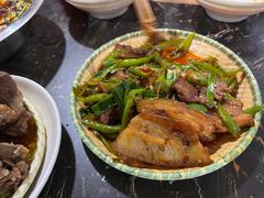 回锅肉-大邑李记肥肠血旺
