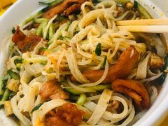 -嗨皮儿·现蒸面皮(抄纸巷店)