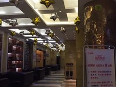 -唛客疯量贩式KTV(金飞达广场店)