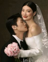-吉光片羽高端婚纱摄影(泰州优选店)