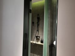 -上海虹桥中心爱琴海亚朵S酒店