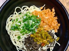 黑芝麻热干面-汪爹爹武汉牛三鲜(朝外大街店)